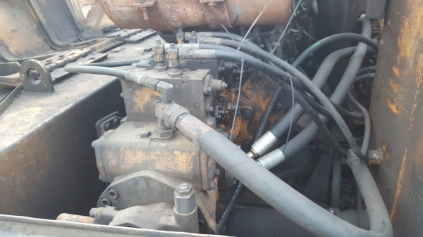 ขาย แบคโฮ KOMATSU PC120-3 เครื่อง ISUZU 6BD1 ปั้มเดิม ช่วงล่างต้องเก็บงานหน่อย เอกสารใบซื้อขาย