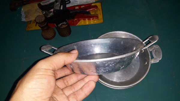 ขายถาดอลูมิเนียมหนาสวยงานดี ขนาด6&quot; , สูง1.5&quot;