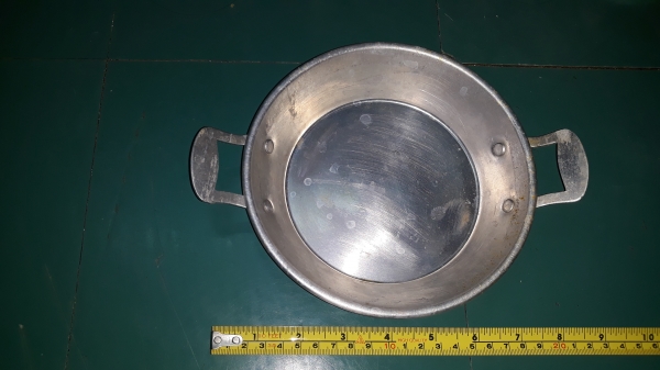 ขายถาดอลูมิเนียมหนาสวยงานดี ขนาด6&quot; , สูง1.5&quot;