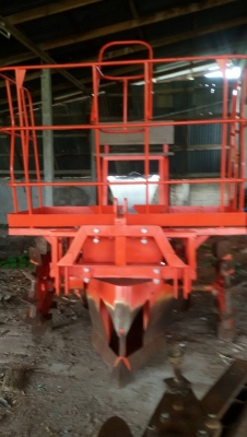 ขายเครื่องปลูกอ้อยสภาพดี