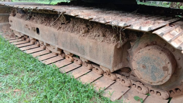 มี VDO ให้ชม. KOMATSU PC120-6 เอกสารอินวอย ระบบไฟเต็ม ราคา 560000