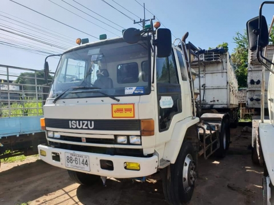 หัวลาก240แทัติดแก็ชพร้อมหาง รถไช้งานได้ปกติ เล่มทะเบียนเอกสารครบ ราคา485000฿ต่อลอง0811336755ภัทรพิกัดปากช่อง