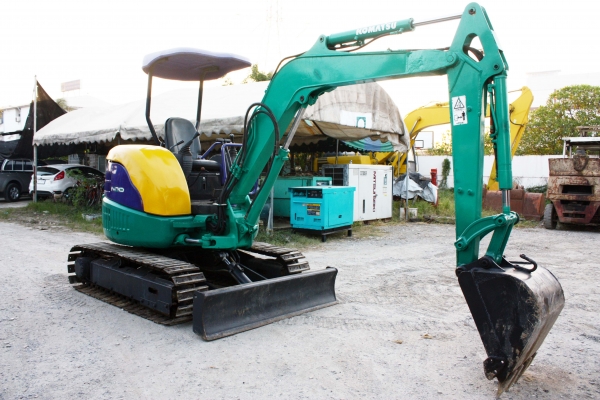 ขายรถแบคโฮ KOMATSU PC 30 MR-1 ติดต่อ 086-324-1992 086-775-7900