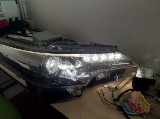 โปรเจคเตอร์ Furtuner Bi BEAM