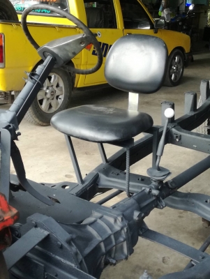 รถอีแต๋นพร้อมใช้งาน