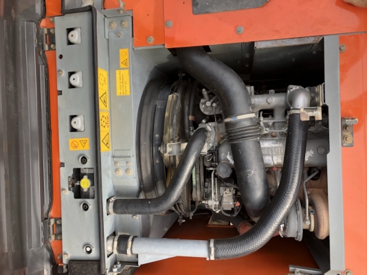 ขายด่วน!! HITACHI ZX200-5G รถปี13 ชั่วโมง 9000 สภาพสวยค่ะ