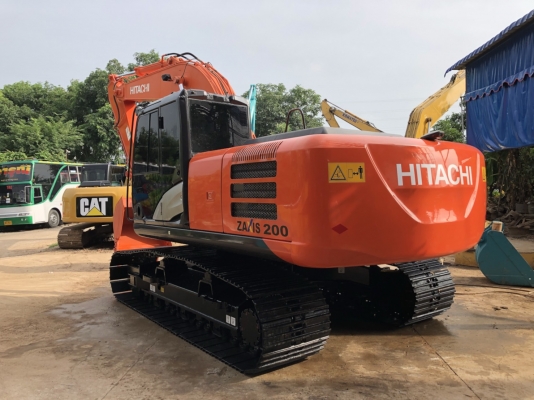 ขายด่วน!! HITACHI ZX200-5G รถปี13 ชั่วโมง 9000 สภาพสวยค่ะ