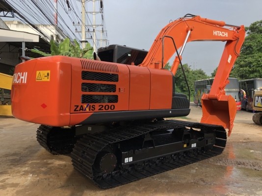 ขายด่วน!! HITACHI ZX200-5G รถปี13 ชั่วโมง 9000 สภาพสวยค่ะ
