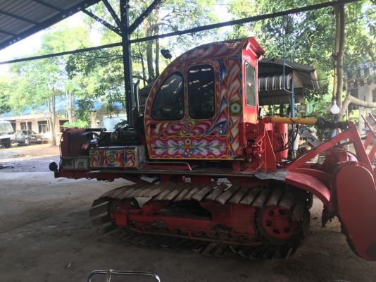 ขายรถตีดิน