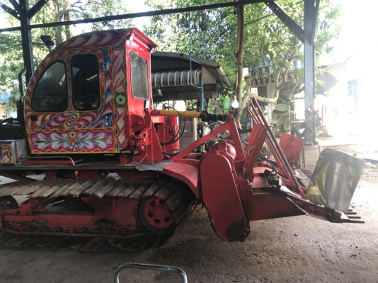 ขายรถตีดิน