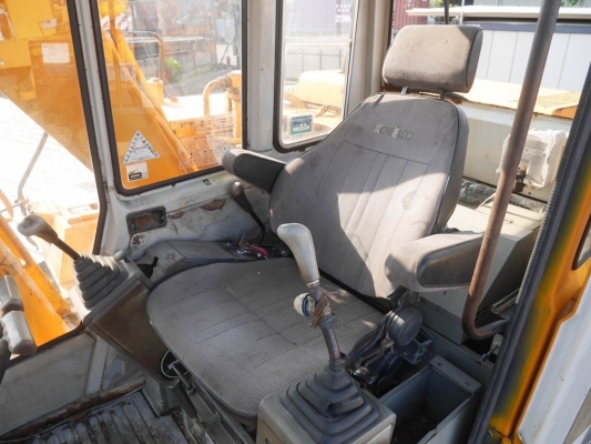 รถขุดโกเบโก้SK045