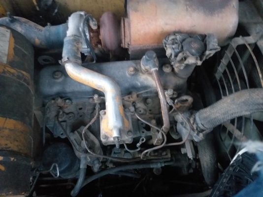 ขายด่วน KOMATSU PC100-2 สภาพพร้อมใช้งาน เครื่องปั้มกำลังดีเยี่ยม เดินฉีกเลี้ยว สบาย รถทำงานเลยครับ  สนใจสอบถาม  093 0764943  คุณ ตั้ม