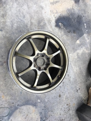ขายล้อCe28ขอบ16 4รู100 ขายเป็นอะไหล่ทำเป็นโต๊ะหรือเอาไปประดับโรงรถ