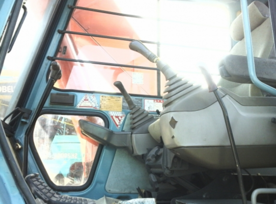 รถขุด ฮิตาชิ EX 200-3