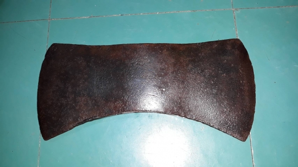 ขายหัวขวาน PLUMB DUBLE AXE MADE IN USA.