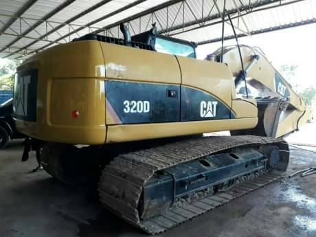 ขายรถแบคโฮ CAT 320 D เอกสารชุดจดทะเบียน ไมล์ 4500 ชม.ราคา 1850000