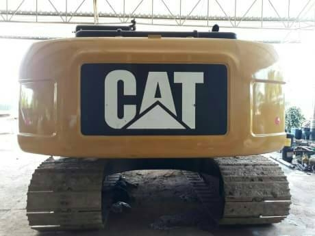 ขายรถแบคโฮ CAT 320 D เอกสารชุดจดทะเบียน ไมล์ 4500 ชม.ราคา 1850000