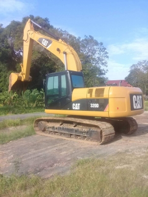 ขายรถแบคโฮ CAT 320 D เอกสารเล่มทะเบียน ไมล์ 4408 ชม.ราคา 1850000