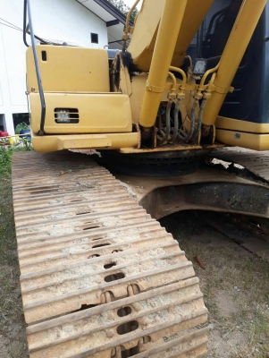 มี VDO ให้ชม. KOMATSU PC200-6 ไม่มีเอกสาร ราคา 780000
