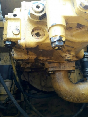มี VDO ให้ชม. KOMATSU PC200-6 ไม่มีเอกสาร ราคา 780000