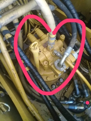 มี VDO ให้ชม. KOMATSU PC200-6 ไม่มีเอกสาร ราคา 780000