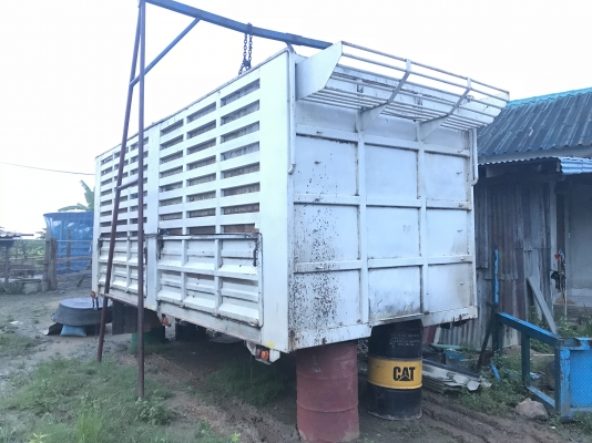 ขายกะบะไม่ดั้มยาว6.20 กว้าง2.50 สูง2.40อยู่พิจิตร0988500292