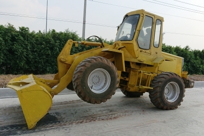 ขายรถตักล้อยาง KOMATSU WA100-3 (สภาพพร้อมใช้งาน ราคาถูกถูก)