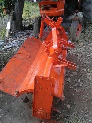 ขายโรตารี 1.50 ม. พร้อมใช้ ไม่มียอยปั่นใบจอบ สภาพสวยราคา 9,500 สนใจสอบถามได้ครับ 0819717099 ผอ.ภัทรพงษ์