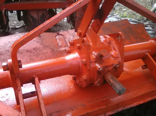 ขายโรตารี 1.50 ม. พร้อมใช้ ไม่มียอยปั่นใบจอบ สภาพสวยราคา 9,500 สนใจสอบถามได้ครับ 0819717099 ผอ.ภัทรพงษ์