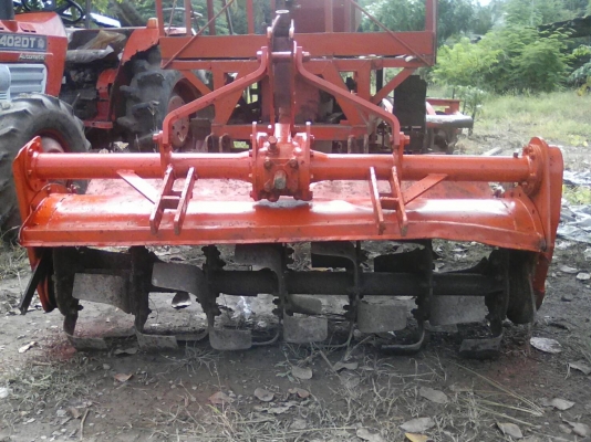 ขายโรตารี 1.50 ม. พร้อมใช้ ไม่มียอยปั่นใบจอบ สภาพสวยราคา 9,500 สนใจสอบถามได้ครับ 0819717099 ผอ.ภัทรพงษ์