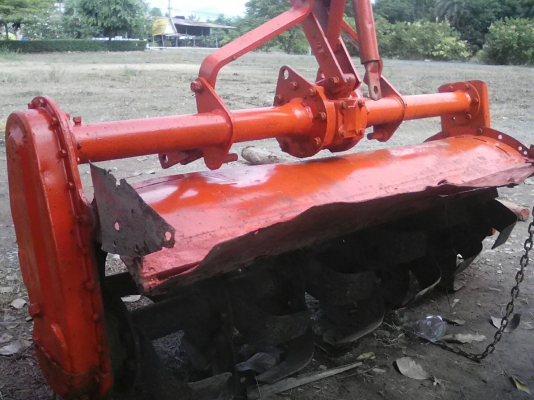 ขายโรตารี 1.50 ม. พร้อมใช้ ไม่มียอยปั่นใบจอบ สภาพสวยราคา 9,500 สนใจสอบถามได้ครับ 0819717099 ผอ.ภัทรพงษ์