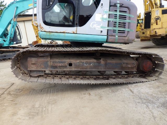 มาใหม่จ้า..KOBELCO SK135SR-1E  YY03  เก่านอกแท้  มาใหม่  สภาพสวย  เครื่องปั๊มดี  พร้อมใช้  โทร 089-7462641