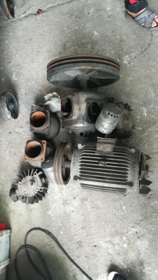 ขาย มอร์เตอร์ปั้มลม 5แรง ไฟ 3 เฟลต ถอดออกจากเครื่องเดิม สภาพพร้อมใช้ สนใจติดต่อสอบถาม 0814825911พิมพ์ใจ 0863075992 รุ่ง 0617184111ตั๊ก