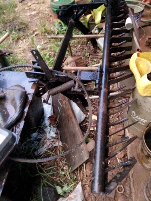 คราดติดผาน