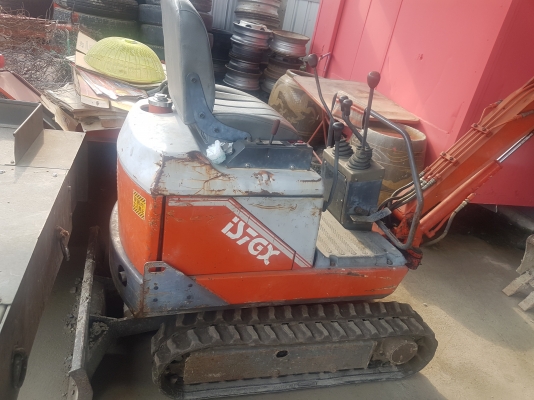 ขายIHI07. เท่าpc10.  เก่ายี่ปุ่น. ไม่เคย ใช้งาน ใน ไทย. เครื่องสูบเดียวดีเชล