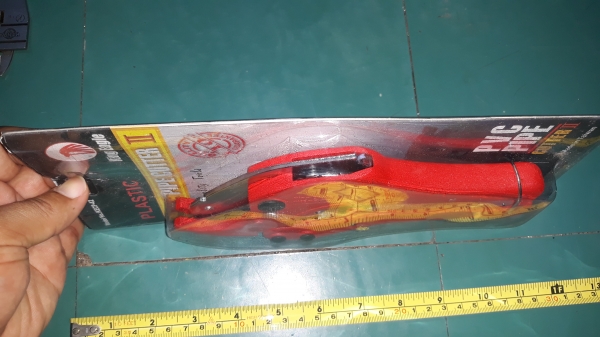 ขายกรรไกรตัดท่อPVC KINGEAGLE MADE IN TAIWAN.ใหม่เก่าเก็บ