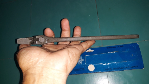 ขายประแจเลื่อนสลับปากได้ TAPARIA 10&quot; MADE IN INDIA.ใหม่เก่าเก็บ