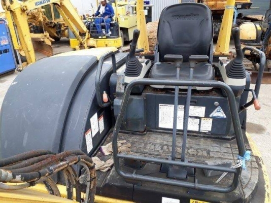 4ตัน KOMATSU PC40MR-2#11746 ปี2007 สวยๆ ราคาดีๆ นำเข้าจากญี่ปุ่น 092-929-9942 ธีรเทพ 4ตัน KOMATSU PC40MR-2#11746 ปี2007 สวยๆ ราคาดีๆ นำเข้าจากญี่ปุ่น 092-929-9942 ธีรเทพ