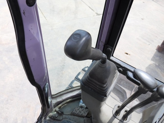 ขายรถแบคโฮ ยี่ห้อSUMITOMO รุ่น SH75U-2