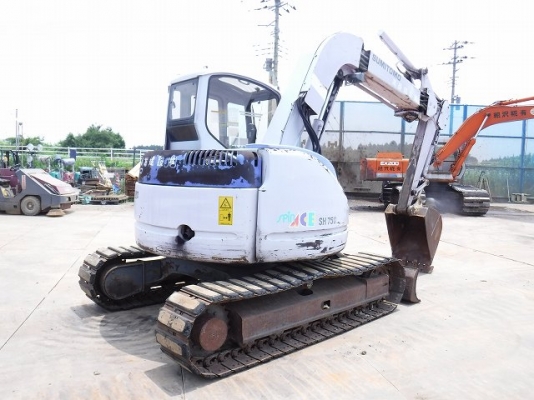 ขายรถแบคโฮ ยี่ห้อSUMITOMO รุ่น SH75U-2