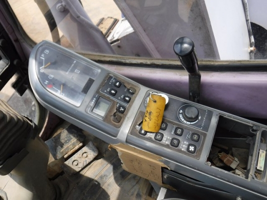 ขายรถแบคโฮ ยี่ห้อSUMITOMO รุ่น SH75U-2