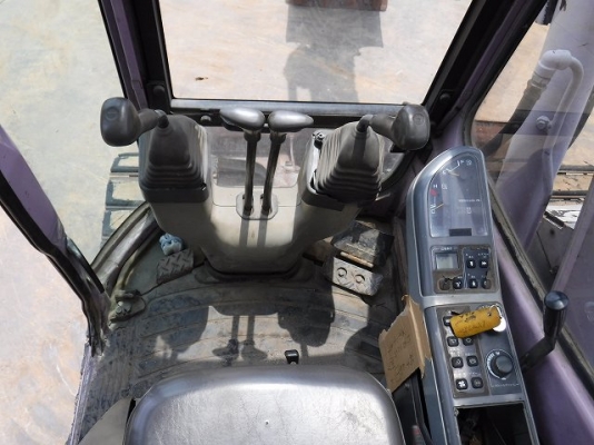 ขายรถแบคโฮ ยี่ห้อSUMITOMO รุ่น SH75U-2