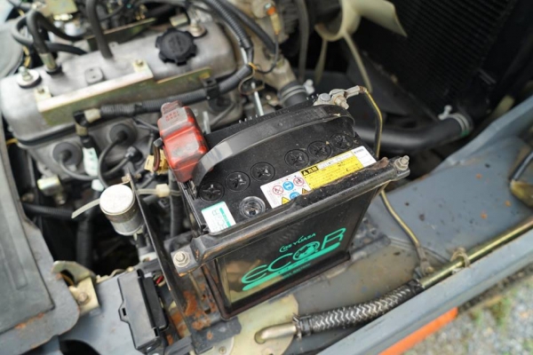 TOYOTA 6FG25 คันนี้สวย (เสาฟูฟี้)