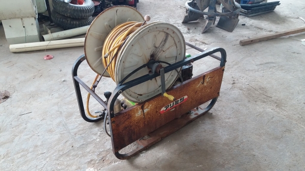 เปิดประมูลสินค้าเก่าญี่ปุ่น ปั๊มฉีดน้ำแรงดัน