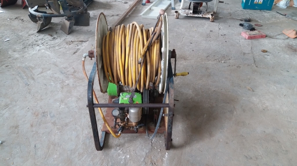 เปิดประมูลสินค้าเก่าญี่ปุ่น ปั๊มฉีดน้ำแรงดัน