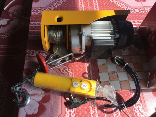 ขายรอกไฟฟ้ายกได้250 กก. ขายรอกไฟฟ้ายกได้250 กก.