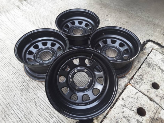 กะทะลาย Rock ขอบ 16*8 et-28 สวยๆ 1ชุด