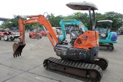 ขายรถแบคโฮ HITACHI ZX30U ปี2003 (ราคาถูกถูก) ขายรถแบคโฮ HITACHI ZX30U ปี2003 (ราคาถูกถูก)