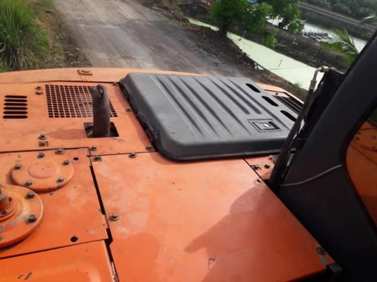 ขายจ้า..HITACHI EX120-5  รถบ้านฝากขาย  สภาพดี  พร้อมใช้..โทร 089-3818694  จ๊อย