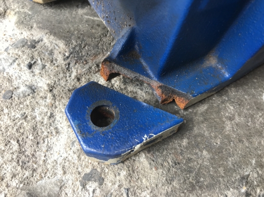 ขายมอเตอร์เกียร์ Motovario made in Italy อัตราทด 1:56 ใส่มอเตอร์ 1HP. 6Pole 920rpm. เพิ่มแรงบิด เพลาออกประมาณ 16รอบต่อนาที สภาพสวย หมุนนิ่ม พร้อมใช้งาน